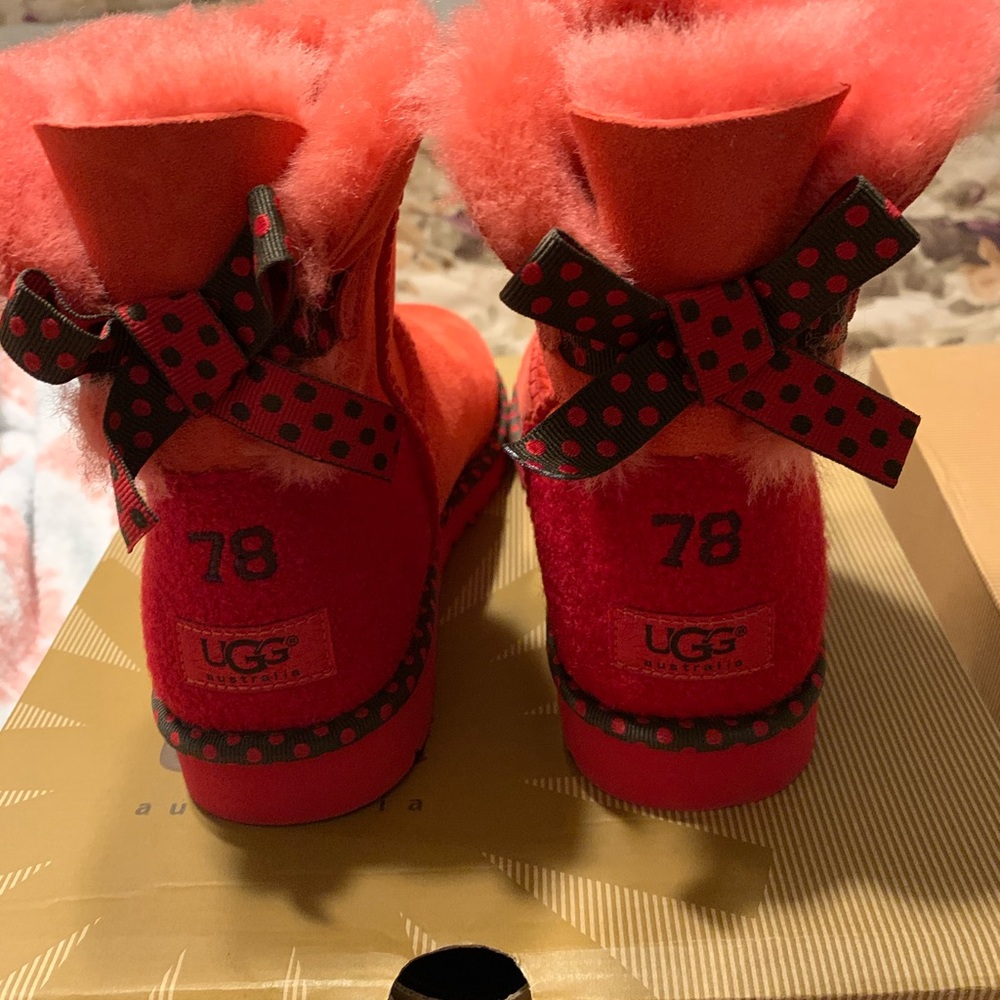 Mini Bailey with Bow